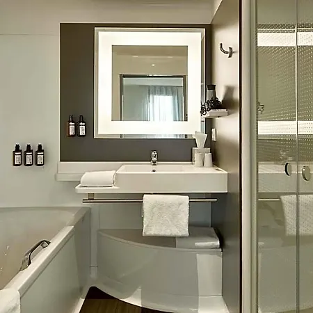 Est 4* Vélizy-Villacoublay